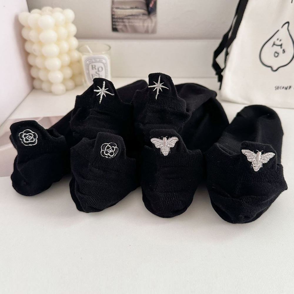 Embroidery On Socks - 3 쌍 Kawaii 꽃 동물 자수