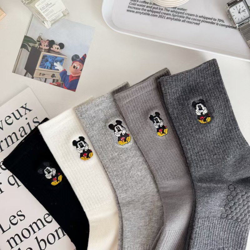 5쌍의 사계절 유니섹스 블랙, 화이트, 그레이 솔리드  - Embroidery On Socks 리뷰 및 가격