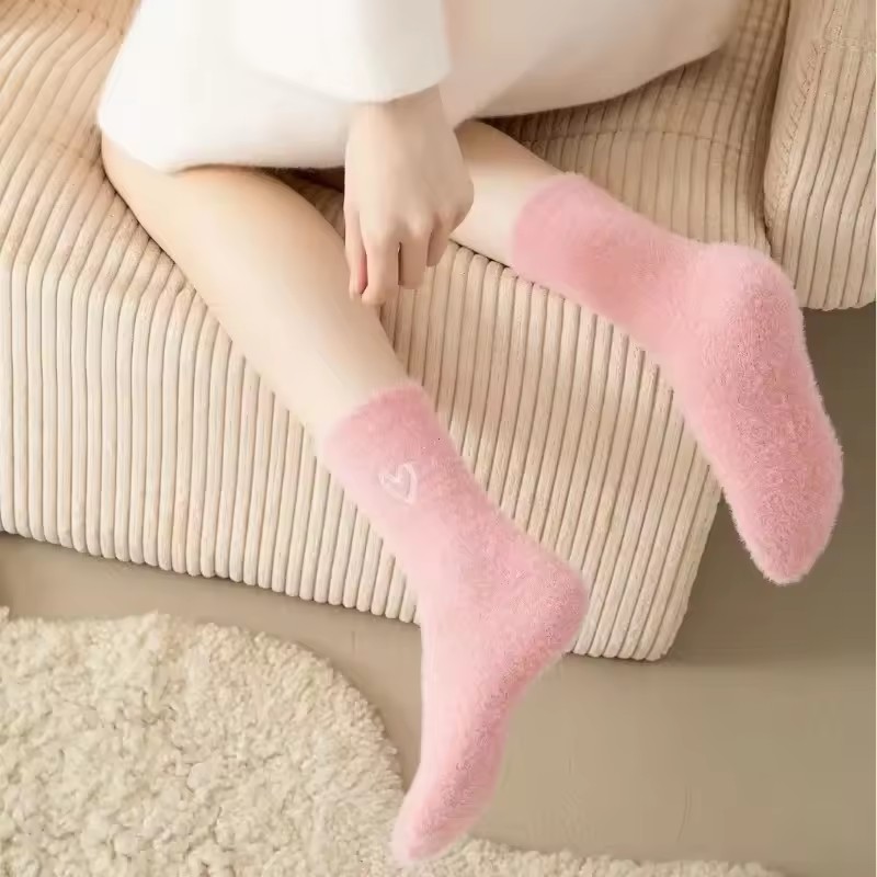 5켤레 여성용 두꺼운 밍크 양말 핑크 하트 자수 플러시 - Embroidery On Socks 리뷰 및 가격